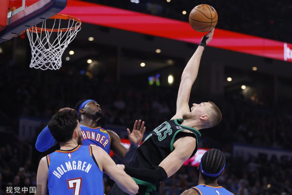 纳达尔凭借 纳达尔凭借