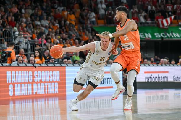 就是在复制 就是在复制