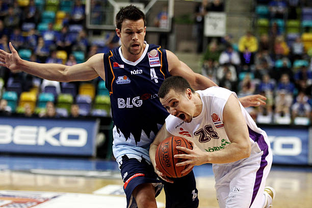 的策略也存 的策略也存